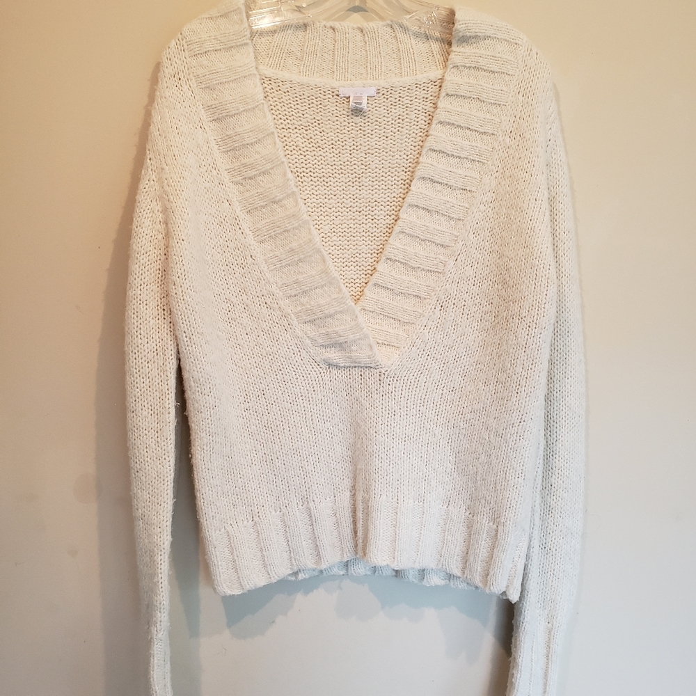 Urban Outfitters Sweater-Size L